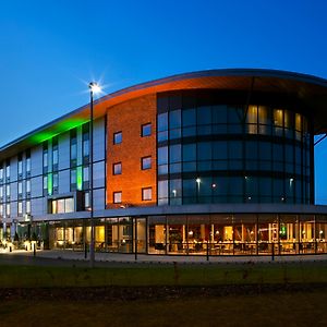 Holiday Inn Salisbury - Stonehenge By Ihg